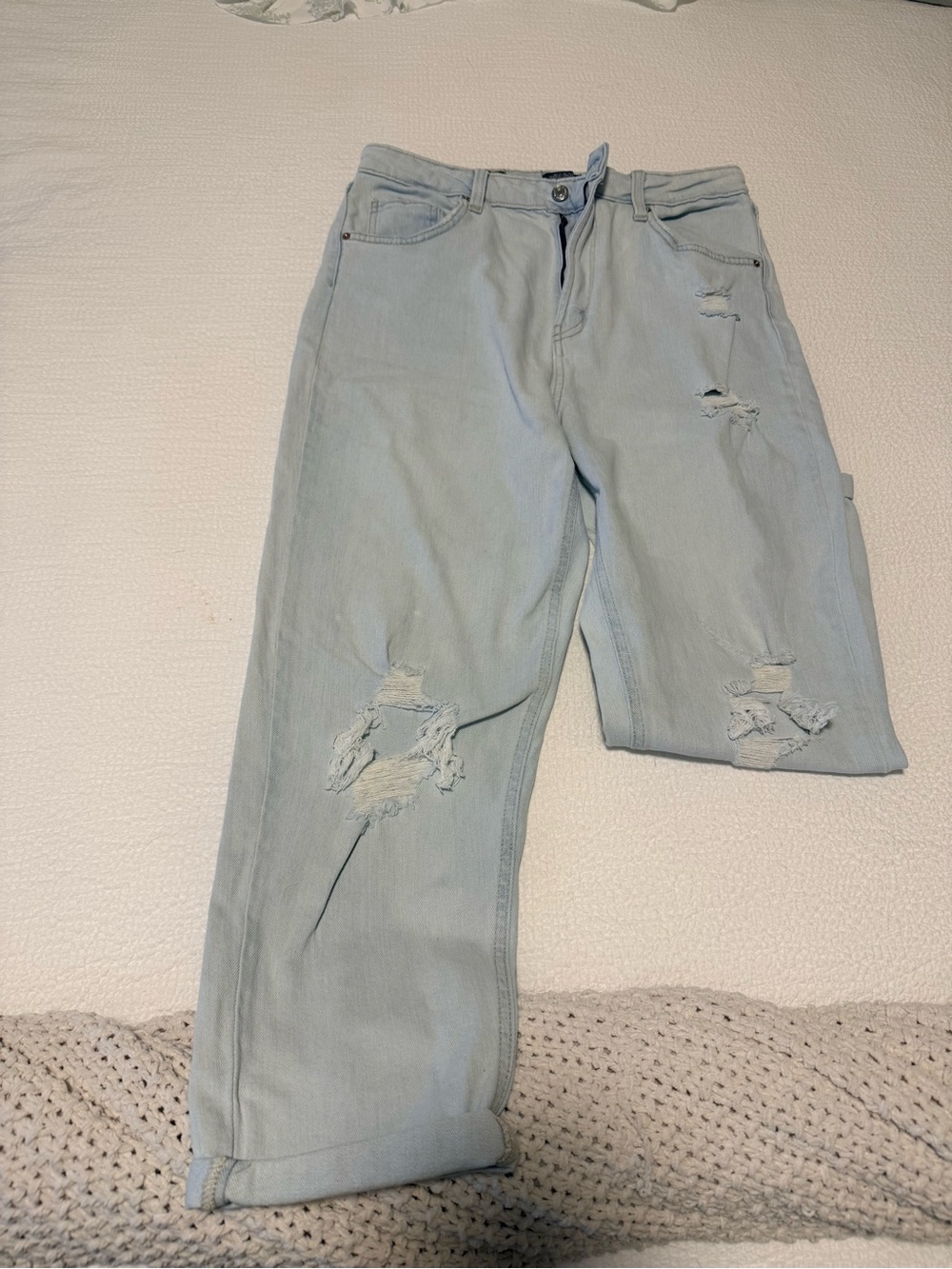 wild fable Light Blue Distressed Ankle Jeans